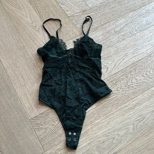 Dynamite green lace bodysuit